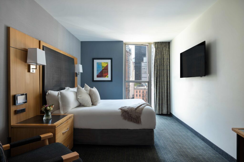 Mobility & Hearing Accessible Room